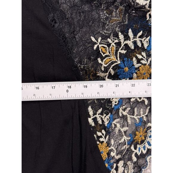 Anthropologie Blouse Medium Womens Akemi Kin Black Batwing Lace Floral Embroider - Picture 5 of 8